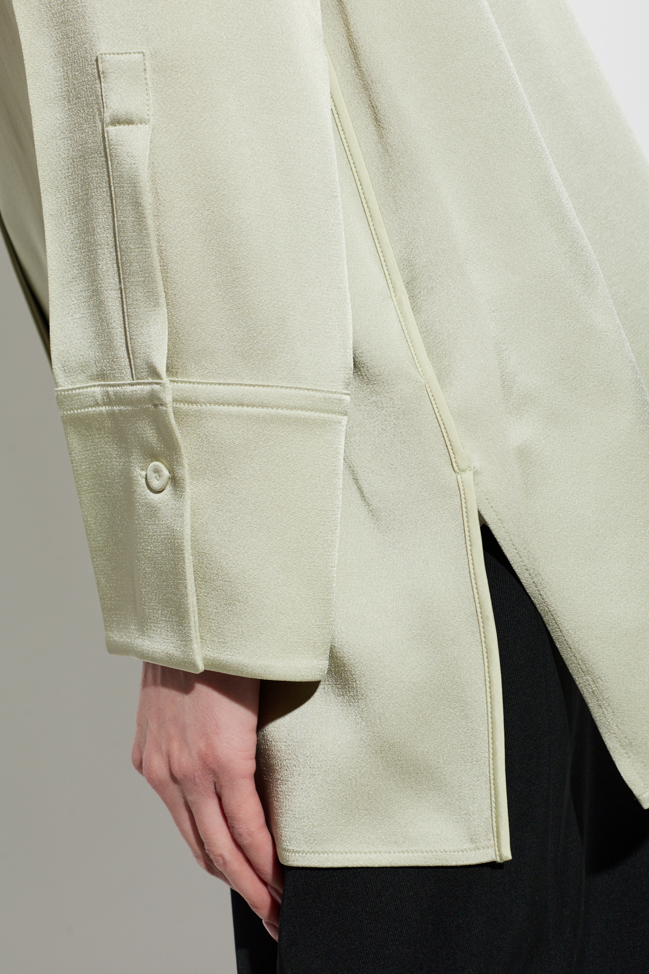 JIL SANDER シワ加工シャツ JIL SANDER Loose-fit satin shirt | Women's | Vitkac